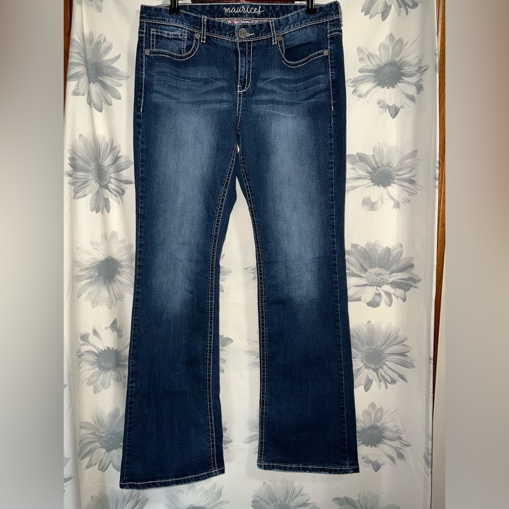 Maurices EUC Denim Bootleg Jeans Size 11/12L